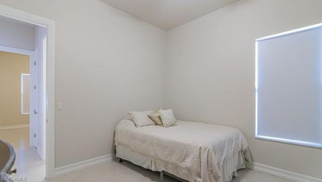 538 Eastwood DR, Naples, FL 34110