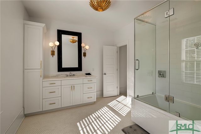 52-56 E Broad Street, Savannah, GA 31401