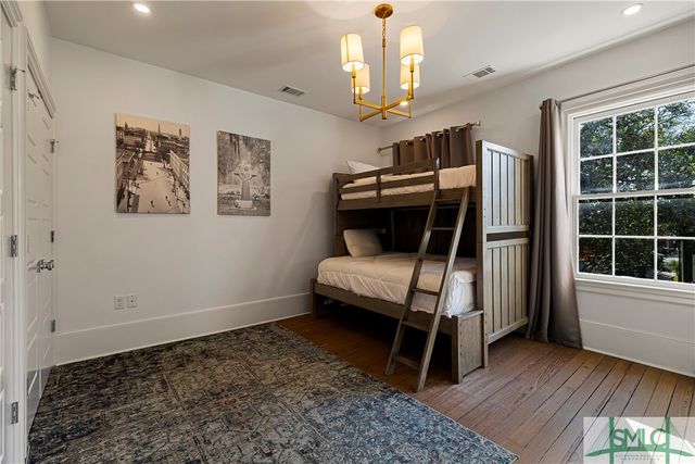 52-56 E Broad Street, Savannah, GA 31401