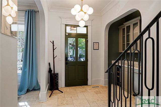 52-56 E Broad Street, Savannah, GA 31401