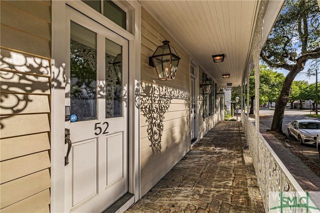 52-56 E Broad Street, Savannah, GA 31401