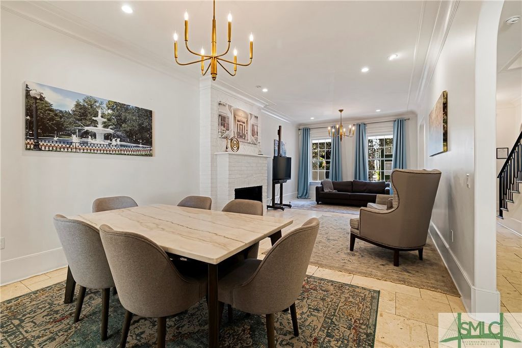 Image 10 of property listing at 52-56 E Broad Street, Savannah, GA 31401