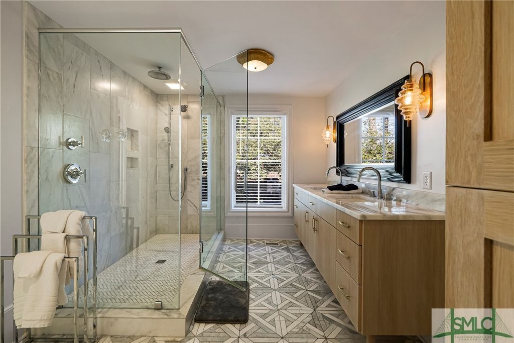 Image 23 of property listing at 52-56 E Broad Street, Savannah, GA 31401