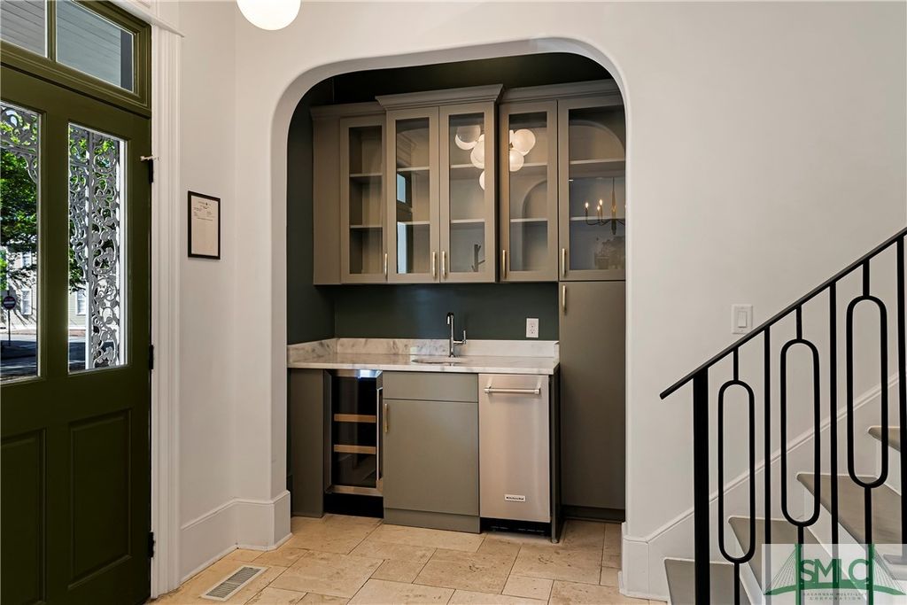 Image 25 of property listing at 52-56 E Broad Street, Savannah, GA 31401