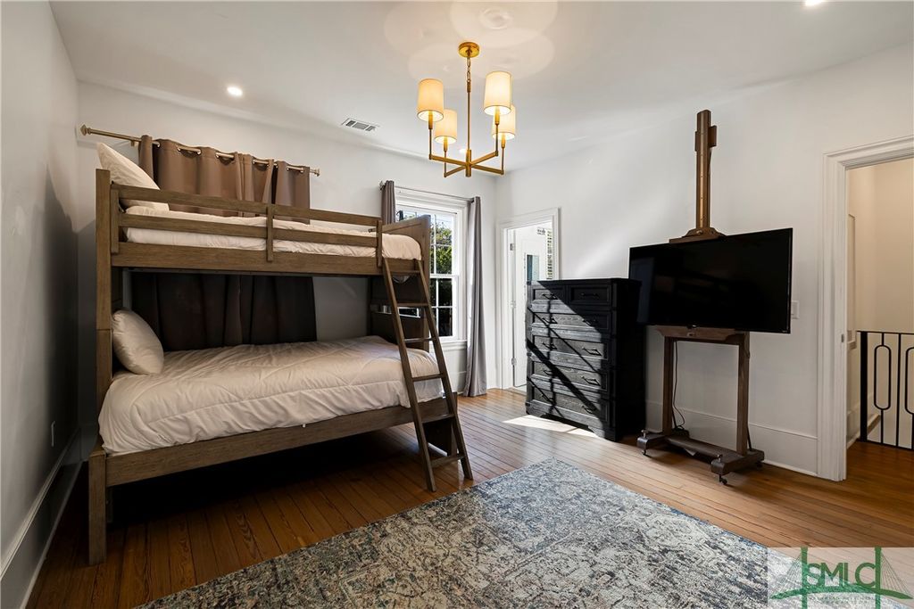 Image 30 of property listing at 52-56 E Broad Street, Savannah, GA 31401