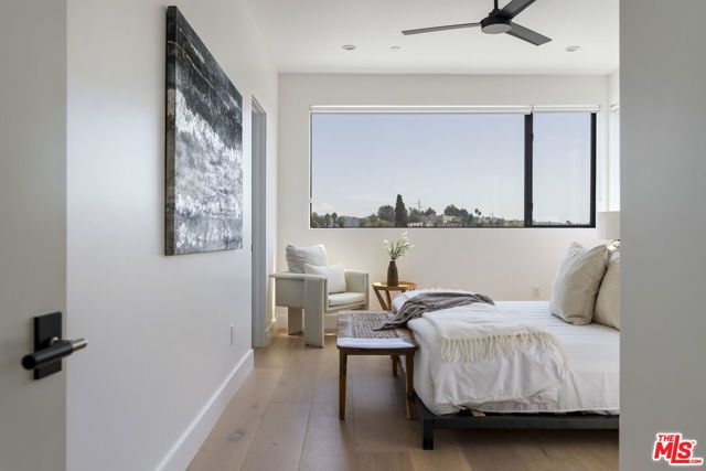 3223 Rowena Avenue, Los Angeles, CA 90027
