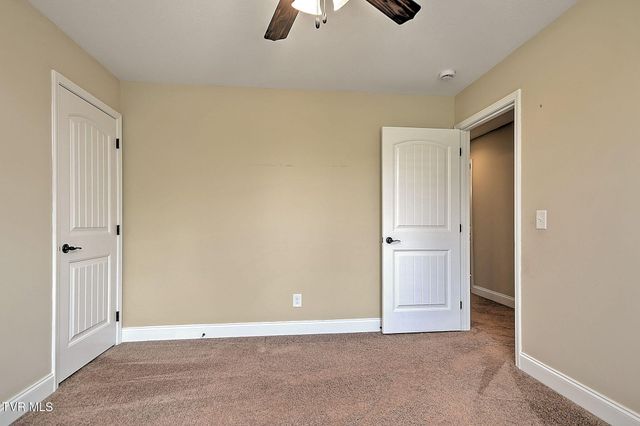 204 West Hawthorne Court, Greeneville, TN 37745