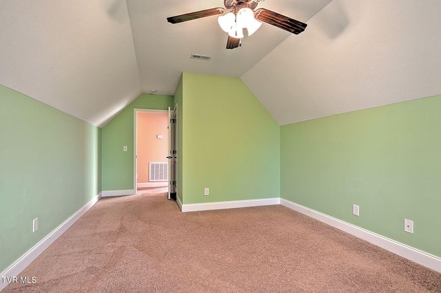 204 West Hawthorne Court, Greeneville, TN 37745