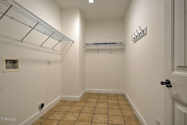 204 West Hawthorne Court, Greeneville, TN 37745