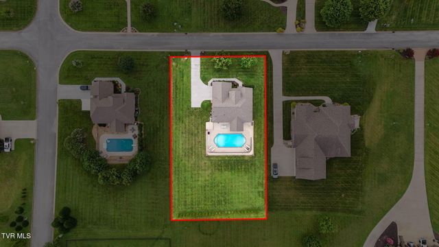 204 West Hawthorne Court, Greeneville, TN 37745
