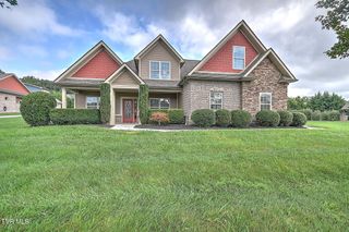 204 West Hawthorne Court, Greeneville, TN 37745