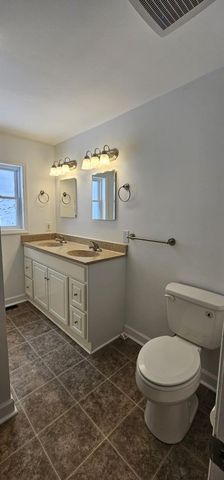 4479 Stenberg Rd, Whites Creek, TN 37189