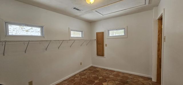 4479 Stenberg Rd, Whites Creek, TN 37189