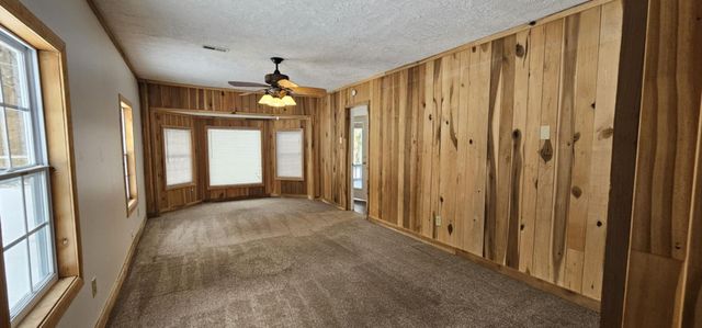4479 Stenberg Rd, Whites Creek, TN 37189