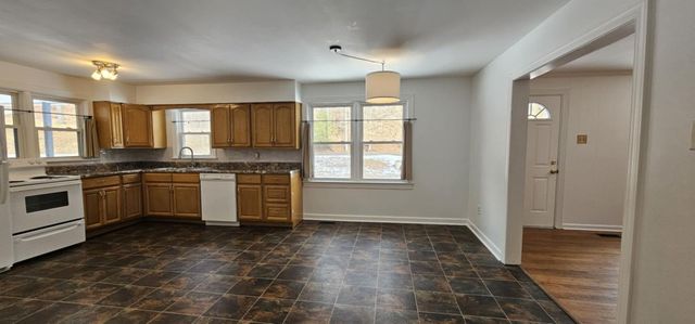 4479 Stenberg Rd, Whites Creek, TN 37189