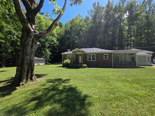 4479 Stenberg Rd, Whites Creek, TN 37189
