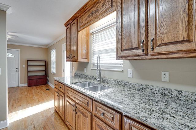 13822 Old Dayton Pike, Sale Creek, TN 37373