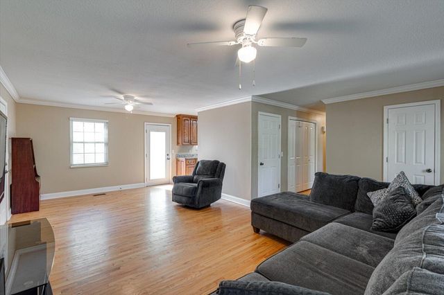 13822 Old Dayton Pike, Sale Creek, TN 37373