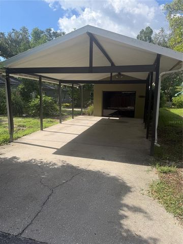 215 24TH AVENUE N, St Petersburg, FL 33704