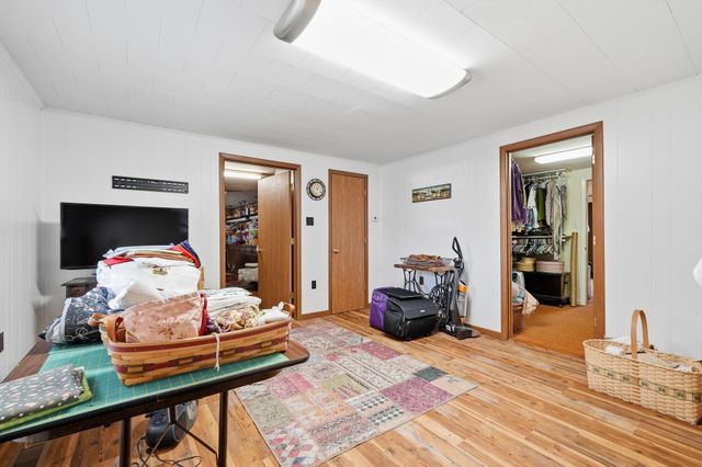 70 Pineview Drive, Huntington, WV 25705