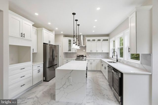 1403 GARRISONVILLE RD, Stafford, VA 22556