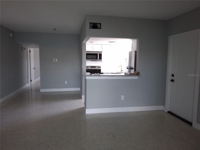 11355 3RD STREET E, Treasure Island, FL 33706