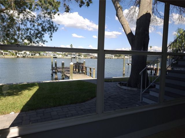 11355 3RD STREET E, Treasure Island, FL 33706