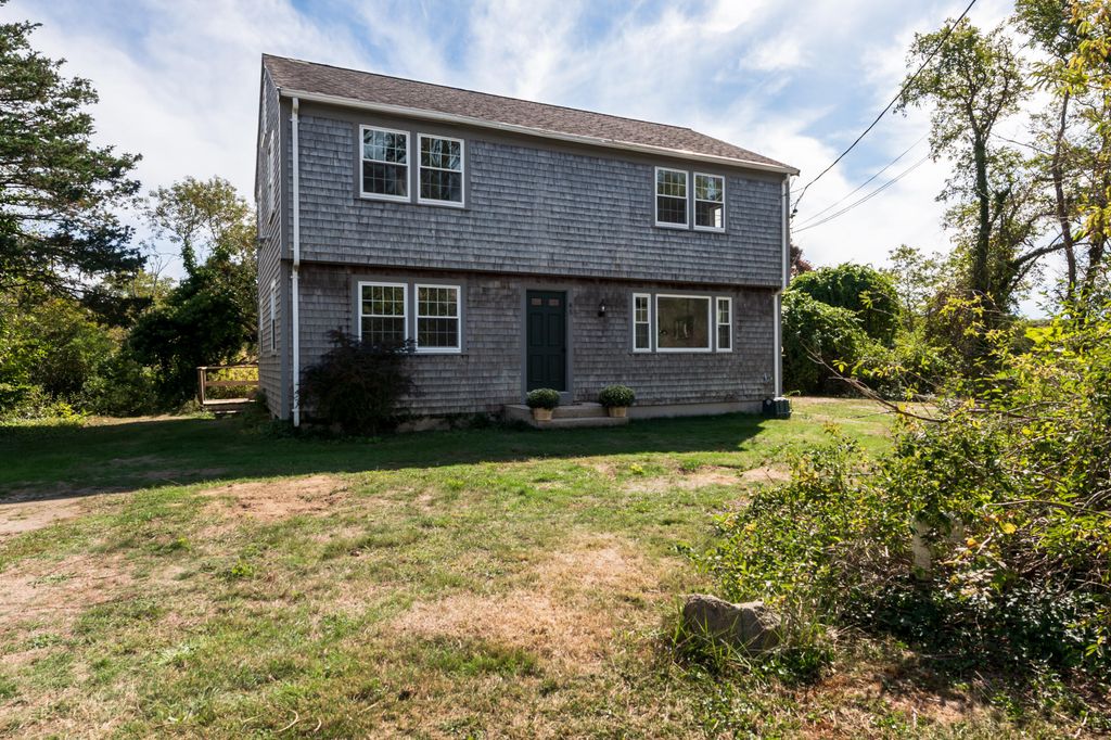 85 Huckleberry Lane, Eastham, MA 02642