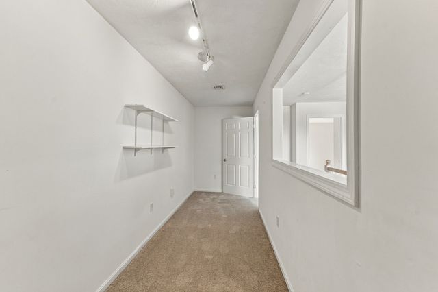 14 Crab Apple Ln 14, Franklin, MA 02038