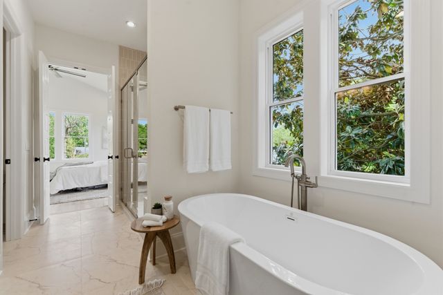 3719 Estes Rd, Nashville, TN 37215