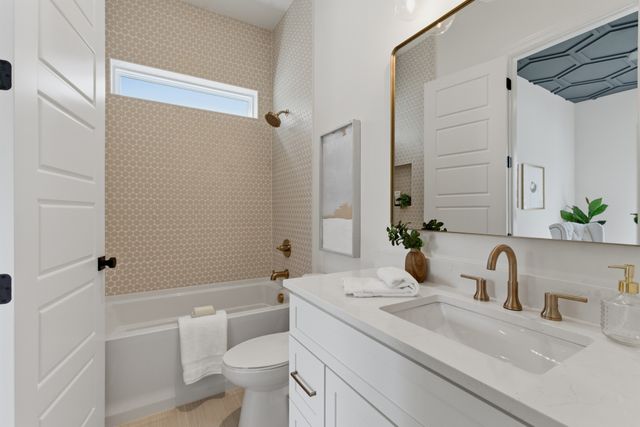 3719 Estes Rd, Nashville, TN 37215