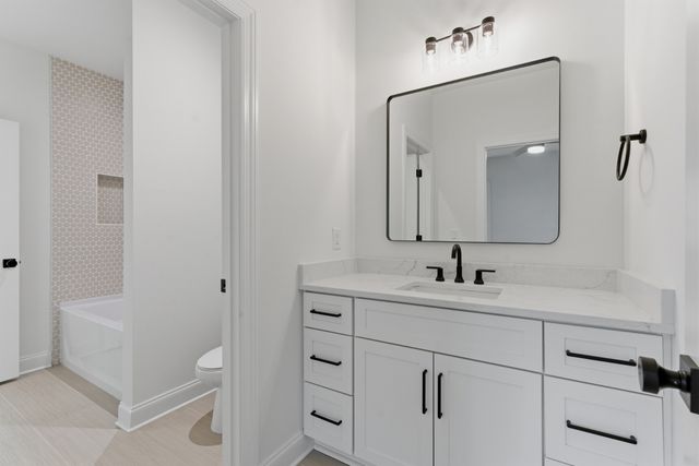 3719 Estes Rd, Nashville, TN 37215