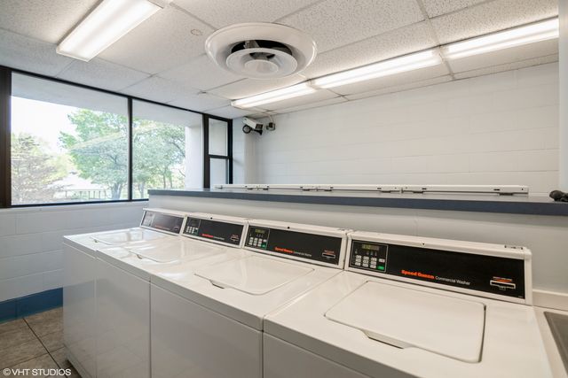 5455 N Sheridan Road 2403, Chicago, IL 60640