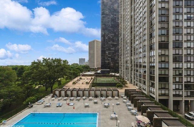 5455 N Sheridan Road 2403, Chicago, IL 60640