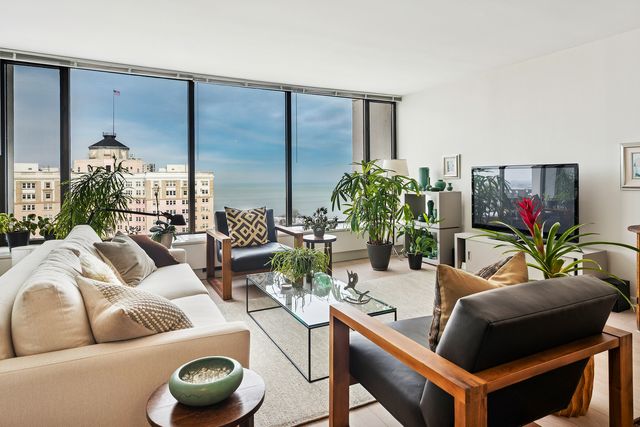 5455 N Sheridan Road 2403, Chicago, IL 60640