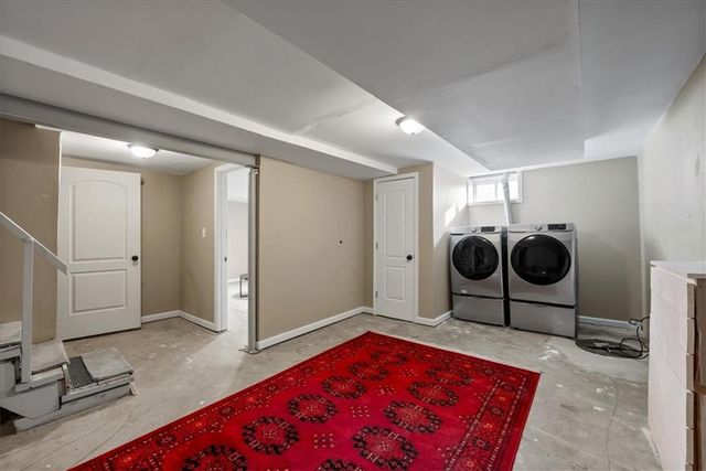 7641 Antioch Road, Overland Park, KS 66204