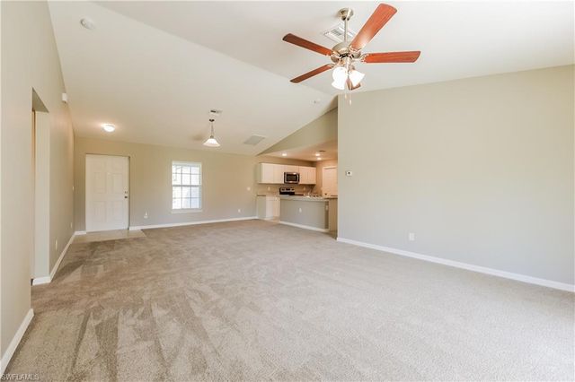 2819 37th ST SW, Lehigh Acres, FL 33976