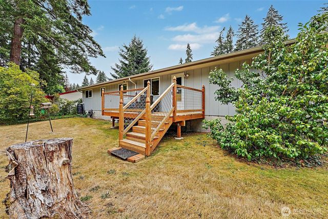 2016 Sycamore Street SE, Lacey, WA 98503