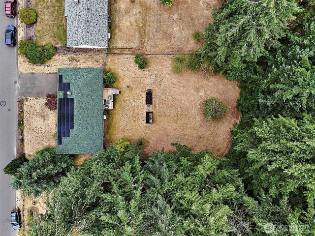 2016 Sycamore Street SE, Lacey, WA 98503