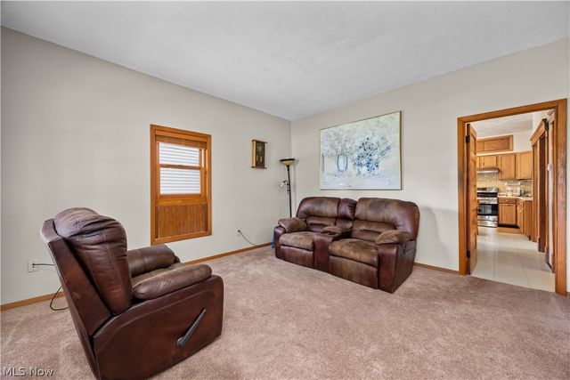 2011 E 31st Street, Lorain, OH 44055