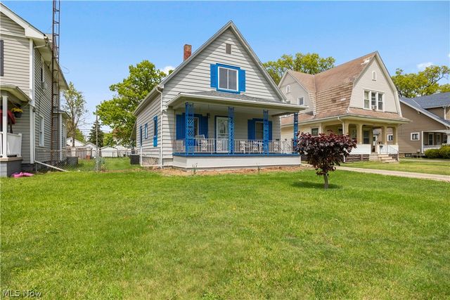 2011 E 31st Street, Lorain, OH 44055