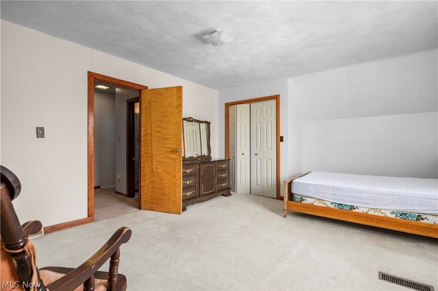 2011 E 31st Street, Lorain, OH 44055