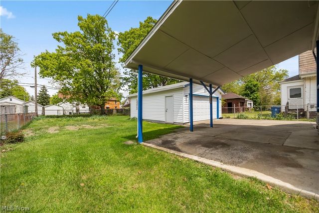 2011 E 31st Street, Lorain, OH 44055