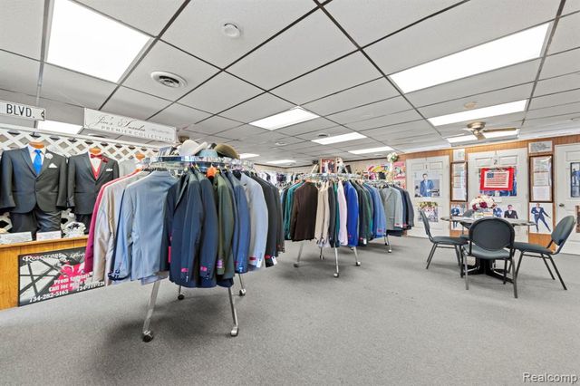 13238 Dix Toledo Road, Southgate, MI 48195