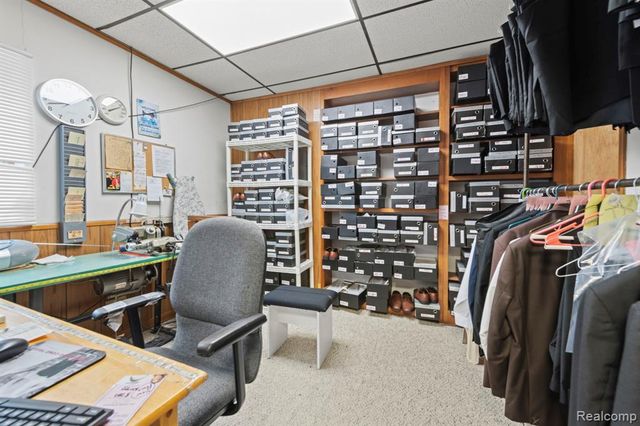 13238 Dix Toledo Road, Southgate, MI 48195