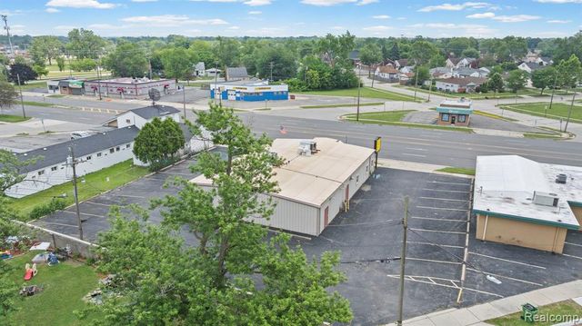 13238 Dix Toledo Road, Southgate, MI 48195