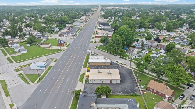 13238 Dix Toledo Road, Southgate, MI 48195