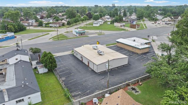 13238 Dix Toledo Road, Southgate, MI 48195
