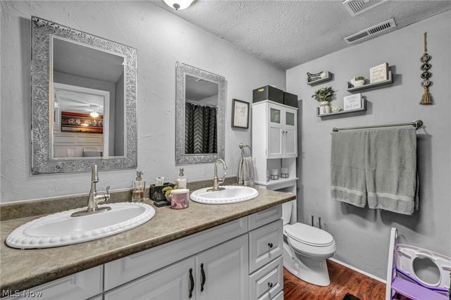 4425 Queen Anne Avenue, Lorain, OH 44052