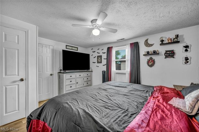 4425 Queen Anne Avenue, Lorain, OH 44052